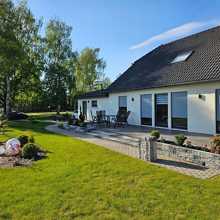 Haus Am Bodden Apartment Fuhlendorf  ภายนอก รูปภาพ