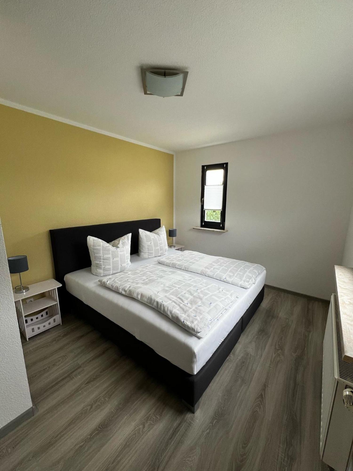 Haus Am Bodden Apartment Fuhlendorf  ภายนอก รูปภาพ